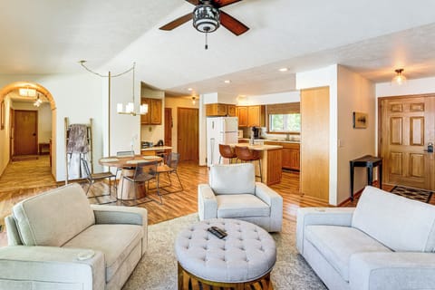 Living Room | Smart TV | Central A/C | 1st Floor