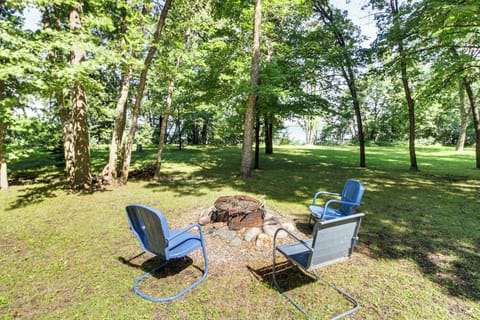 Backyard | Wood-Burning Fire Pit