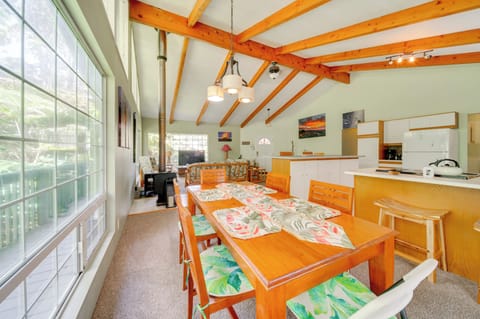 Dining Area | Dishware & Flatware