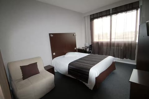 Bedroom. Exact unit will be assigned upon arrival. Views,colors, decor may vary
