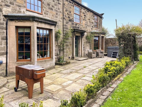 Exterior | The Farmhouse, Featherstone, near Wakefield