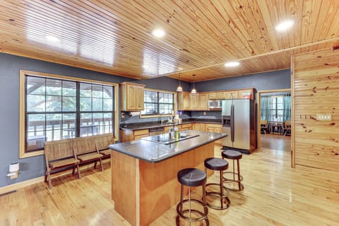 Breakfast Bar | 1st Floor