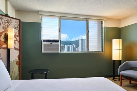 Unit with King bed. Exact unit will be assigned upon arrival. Views, colors, and decor may vary.