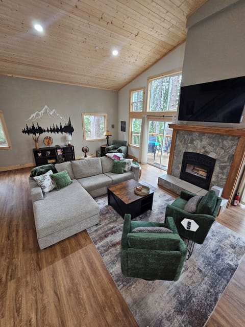 Living room 1