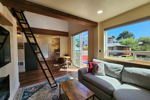 Welcome to The Beach Box ~ think outside of it!