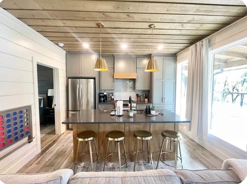 Image picker A28AC3ED F20F 41BF A1A5 03BBFEFD992E 14614 0000105A93502C69