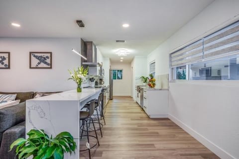 DSC09744-resizedforCiiRUS