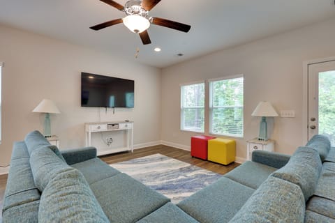 Ocean Isle Beach Vacation Rental | 2BR | 2BA | 1,554 Sq Ft | Small Step to Enter