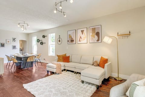 Columbus Vacation Rental | 2BR | 2BA | 1,100 Sq Ft | 5 Steps to Enter