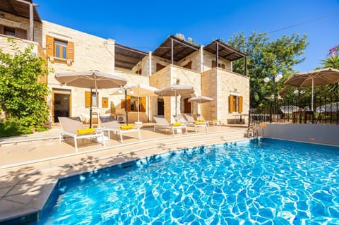 Beautiful villa with private pool and terrace
