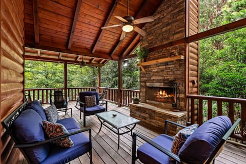 Fireside nights, rain or shine on the covered deck 🔥