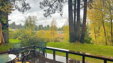 Lovely views of the Mill Pond!