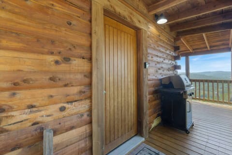 ea280240-224b-40fa-bdc6-264d3b662051