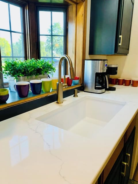 Coffee pot and Keurig