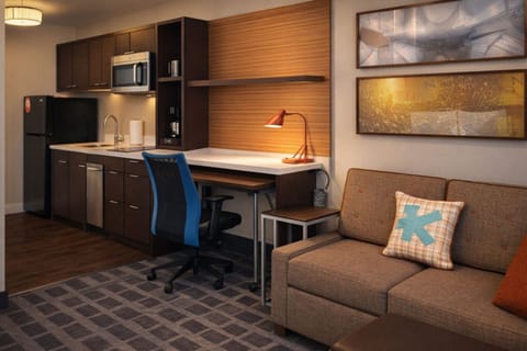 Lounge comfortably on the sofa and enjoy a dedicated work nook.