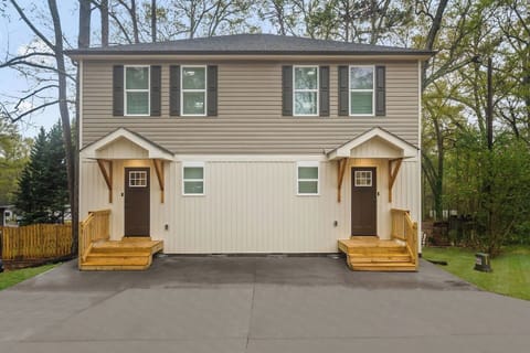 This is the full duplex rental - 2 side-by-side units
