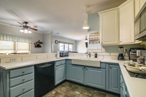 Kitchen | 1st Floor | Cooking Basics | Keurig Coffee Maker | Air Fryer