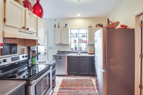 Kitchen | Dishwasher