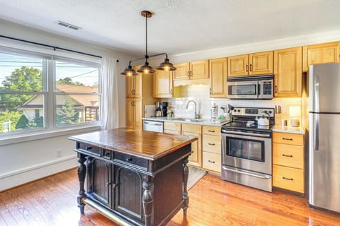 Kitchen | Cooking Basics | Drip Coffee Maker