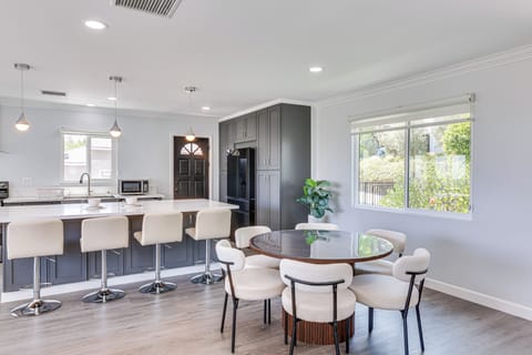 Dining Area | 1st Floor | Dishware/Flatware