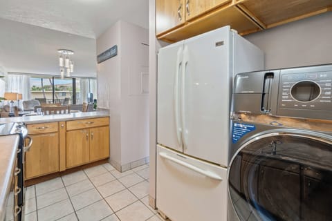 In unit washer/dryer.