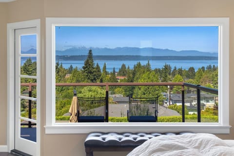 Deck off primary bedroom