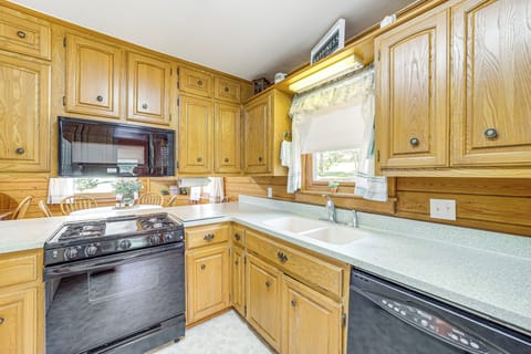 Kitchen | 1st Floor | Drip Coffee Pot | Toaster