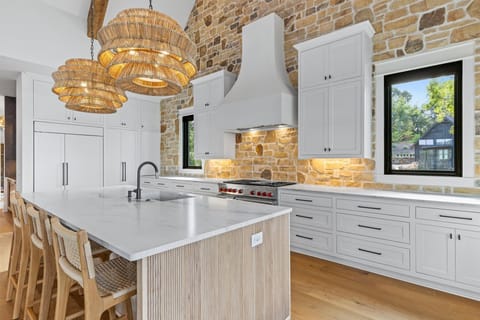 Whether you're a five-star chef or a microwave magician, this is the perfect space to whip up some delicious memories.