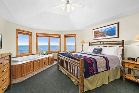 Superior's Joy     607 Windsong Drive 
Master Bedroom Suite so Romantic!
