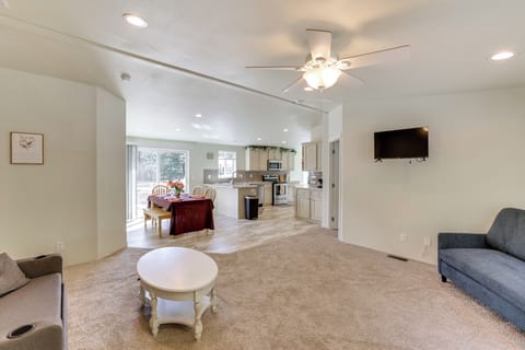 Living Room | Twin Sleeper Sofa | Smart TV