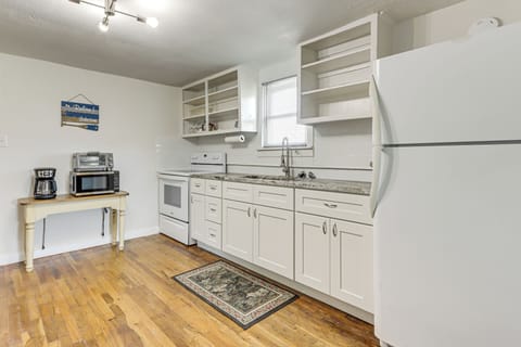 Kitchen | Cooking Basics | Dishware/Flatware | Drip Coffee Maker | Toaster Oven