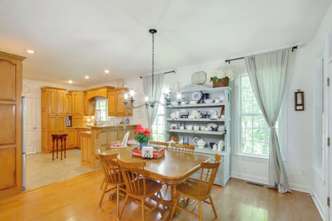 Dining Space | Dishware/Flatware | 1st Floor