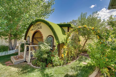 Cedar City Vacation Rental | Studio | 1BA | 180 Sq Ft | 3 Steps to Enter