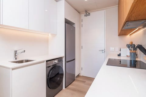 Beach House Studio with  Scenic Hout Bay Views (33714)