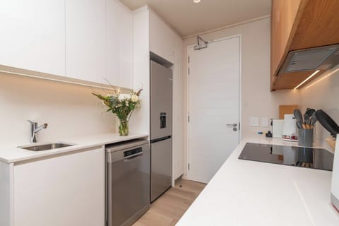 Hout Bay Modern Studio The Beach House with Pool (33744)