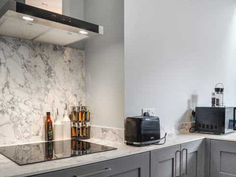 Kitchen | The Apartment on Lune Street, Saltburn-by-the-Sea