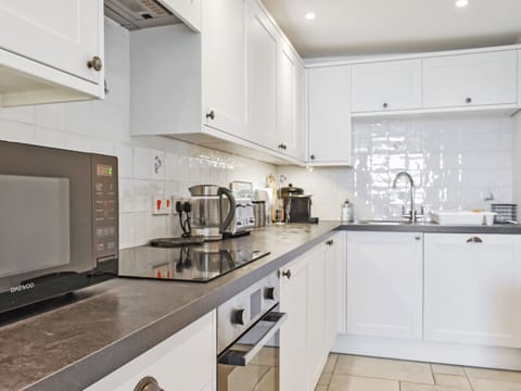 Kitchen | Magdala Garden, Salcombe