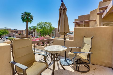 Scottsdale Vacation Rental | 2BR | 2BA | 1,147 Sq Ft | Stairs to Access