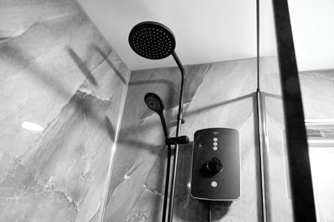 Hand-held showerhead