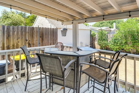 Covered Deck | Fenced Yard