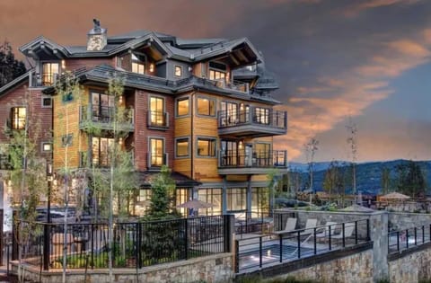 Stunning resort overlooks Breckenridge and the valley