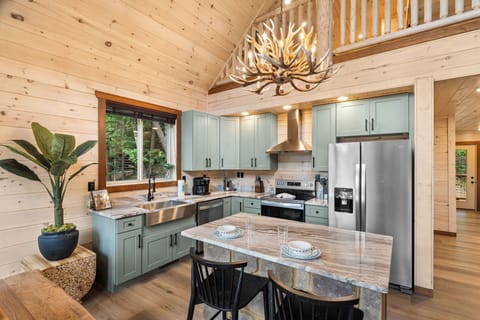 moonlit-oasis-retreat-10