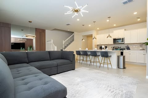 Communal lounge / TV room,Living Room