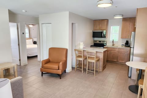 Poolside Two Bedroom Suite image 1