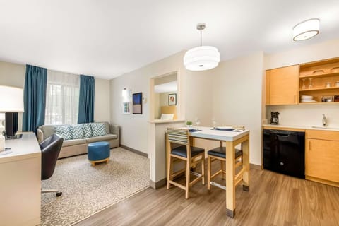 Living and Dining Area