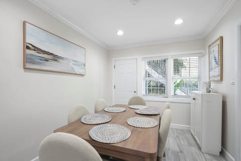 a stylish backsplash warm lighting add a touch of elegance