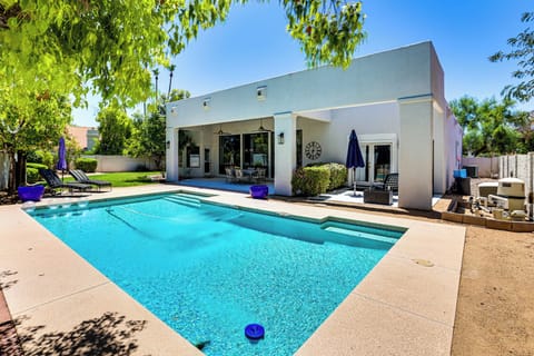 Scottsdale Vacation Rental | 3BR | 2.5BA | 1 Step to Enter | 2,377 Sq Ft