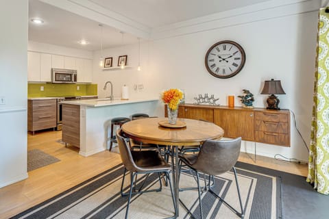 Woodinville Vacation Rental | 3BR | 2.5BA | 1,479 Sq Ft | 1 Step to Enter