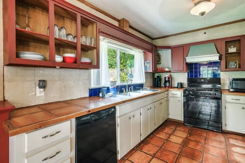 TheBigEasyCottage_220888