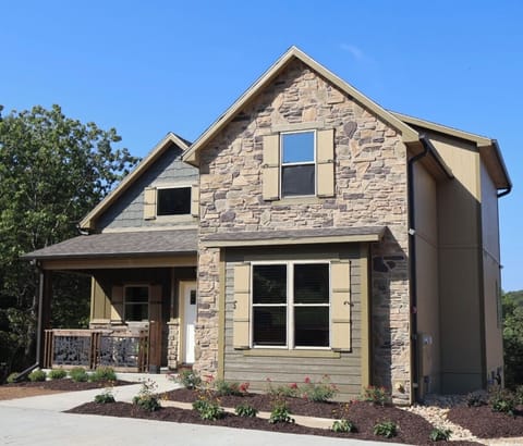 Welcome to Grand Moose Lodge